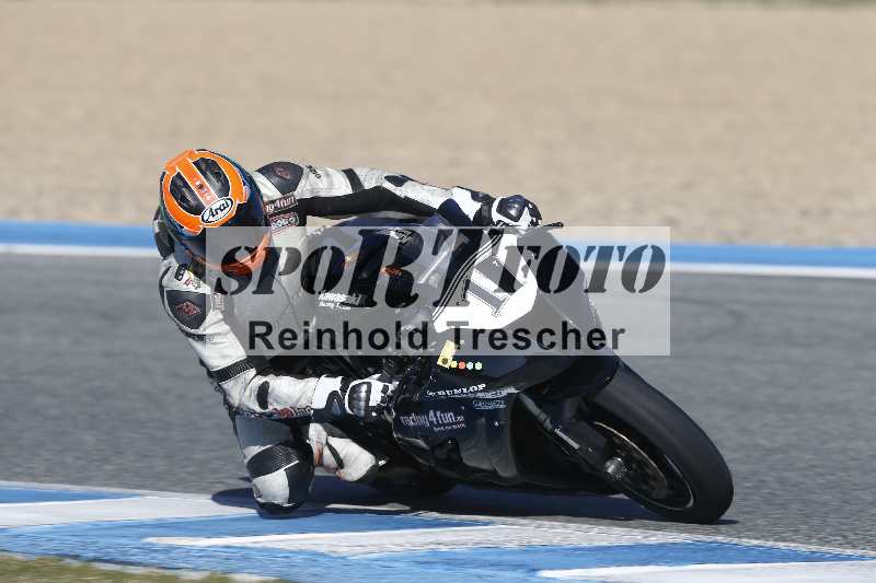 /Archiv-2024/02 29.01.-02.02.2024 Moto Center Thun Jerez/Gruppe gruen-green/1